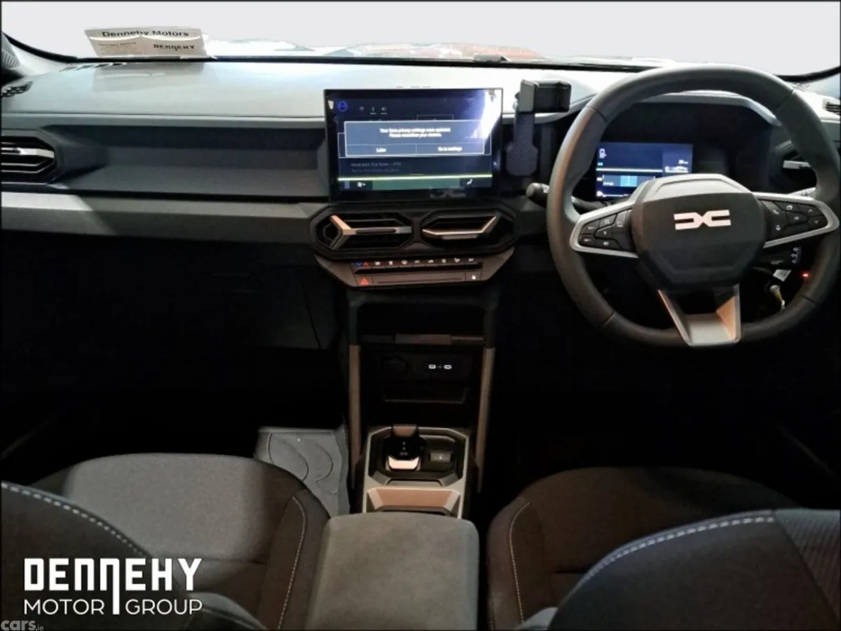 Dacia Duster SUV, Petrol Hybrid, 2026, Green