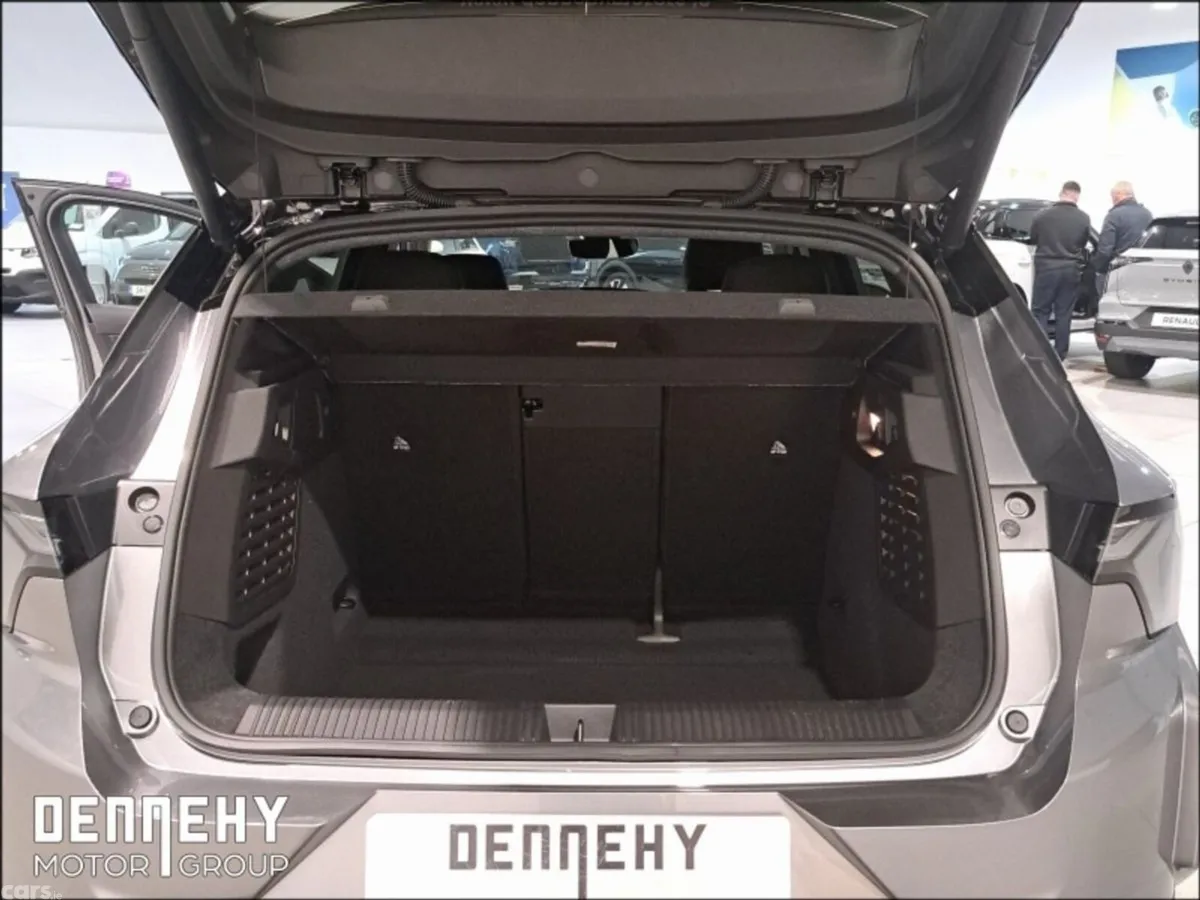 Renault Scenic E-Tech SUV, Electric, 2026, Grey