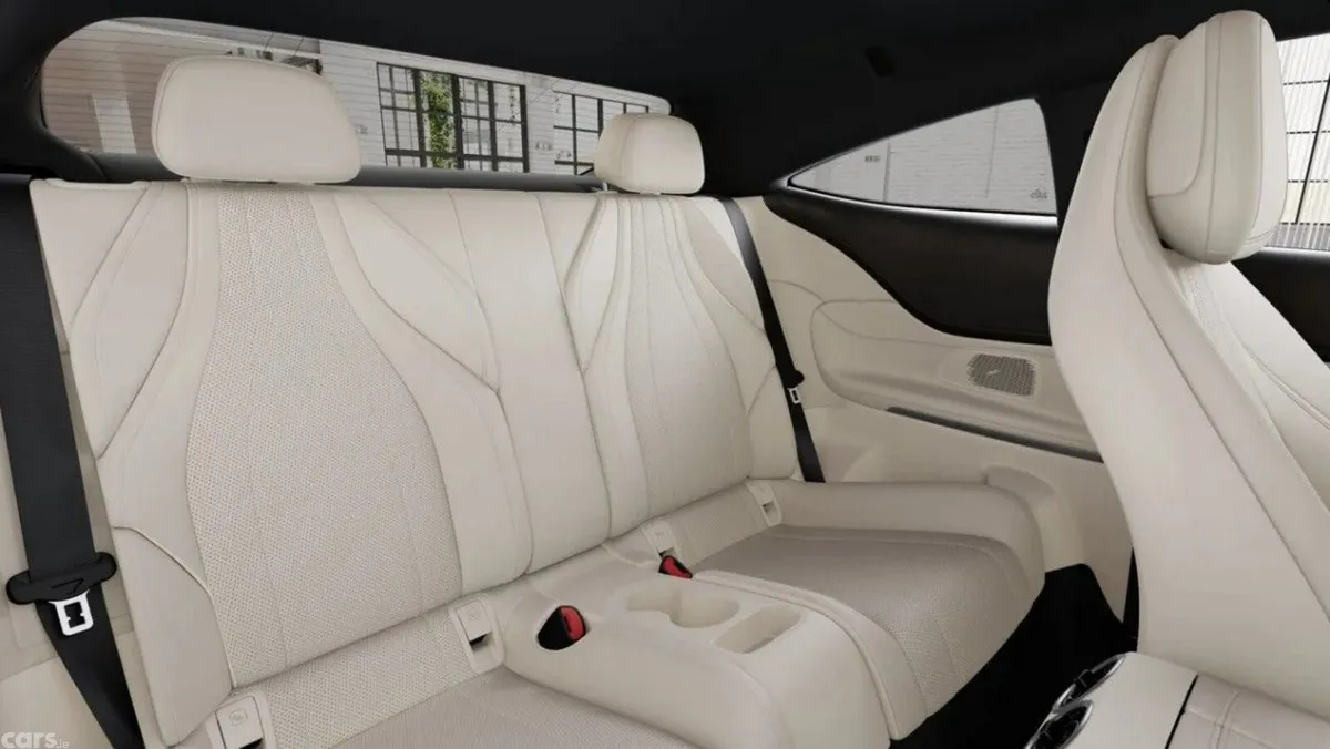 Mercedes-Benz CLE Coupe, Diesel Plug-in Hybrid, 2026, Black
