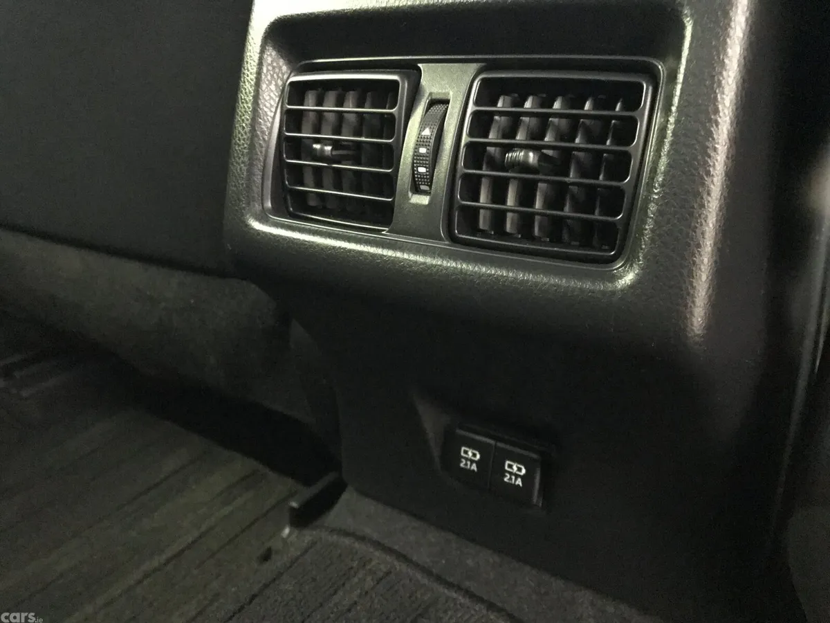 Toyota Camry Saloon, Petrol Hybrid, 2021, Grey