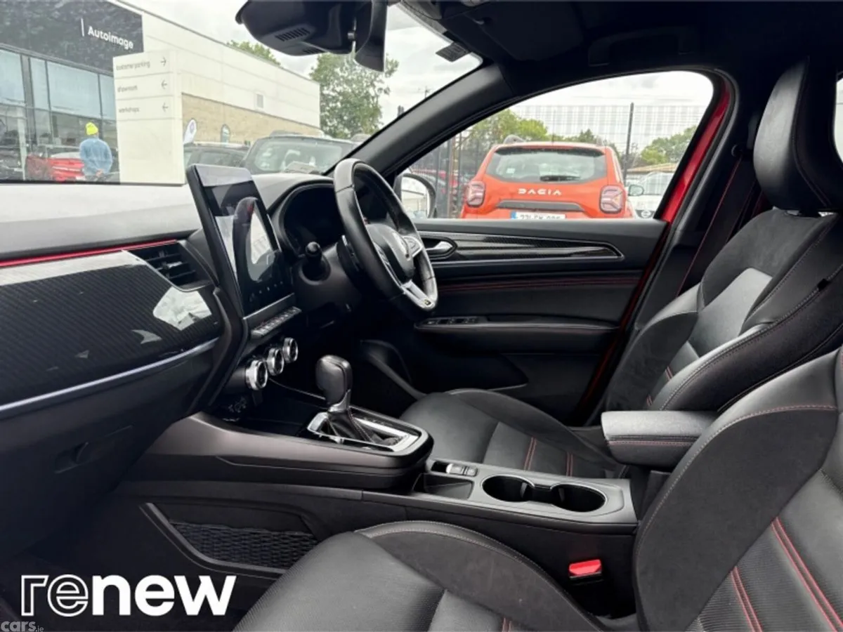 Renault Arkana Hatchback, Petrol, 2022, Red