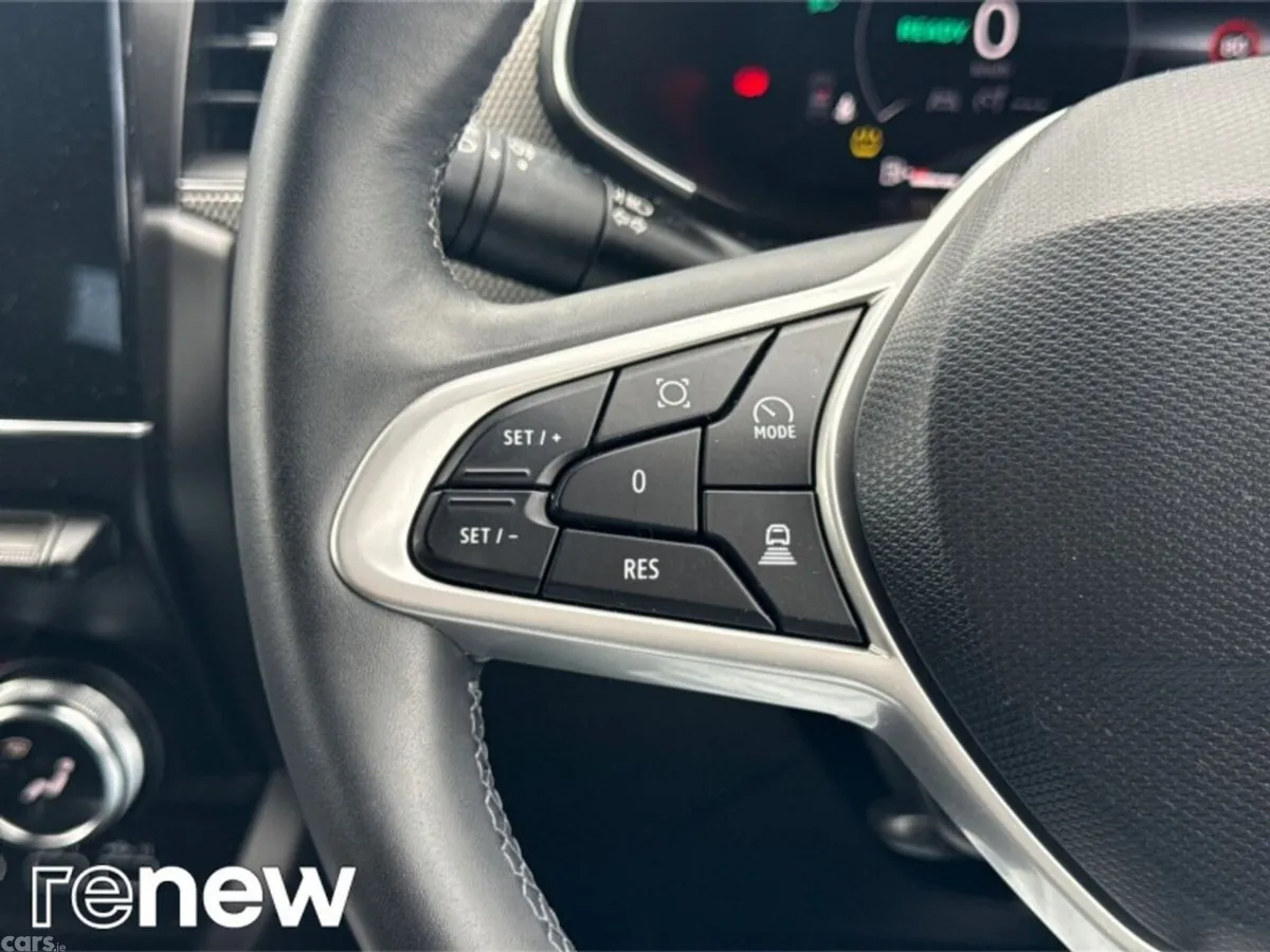 Renault Arkana Hatchback, Petrol Hybrid, 2025, Blue