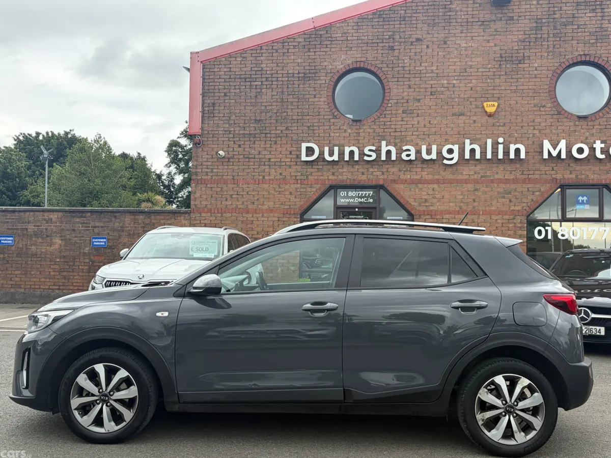 Kia Stonic Hatchback, Petrol, 2021, Grey