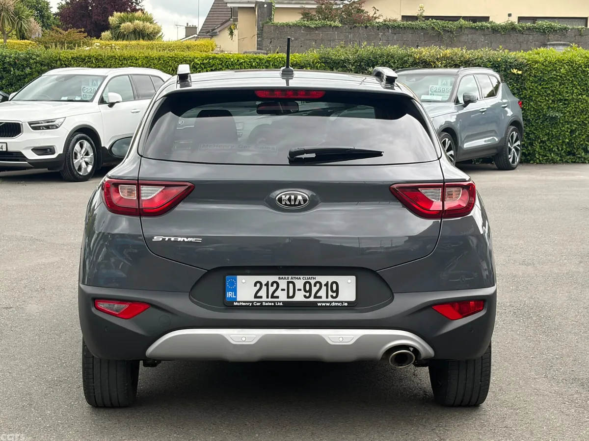 Kia Stonic Hatchback, Petrol, 2021, Grey