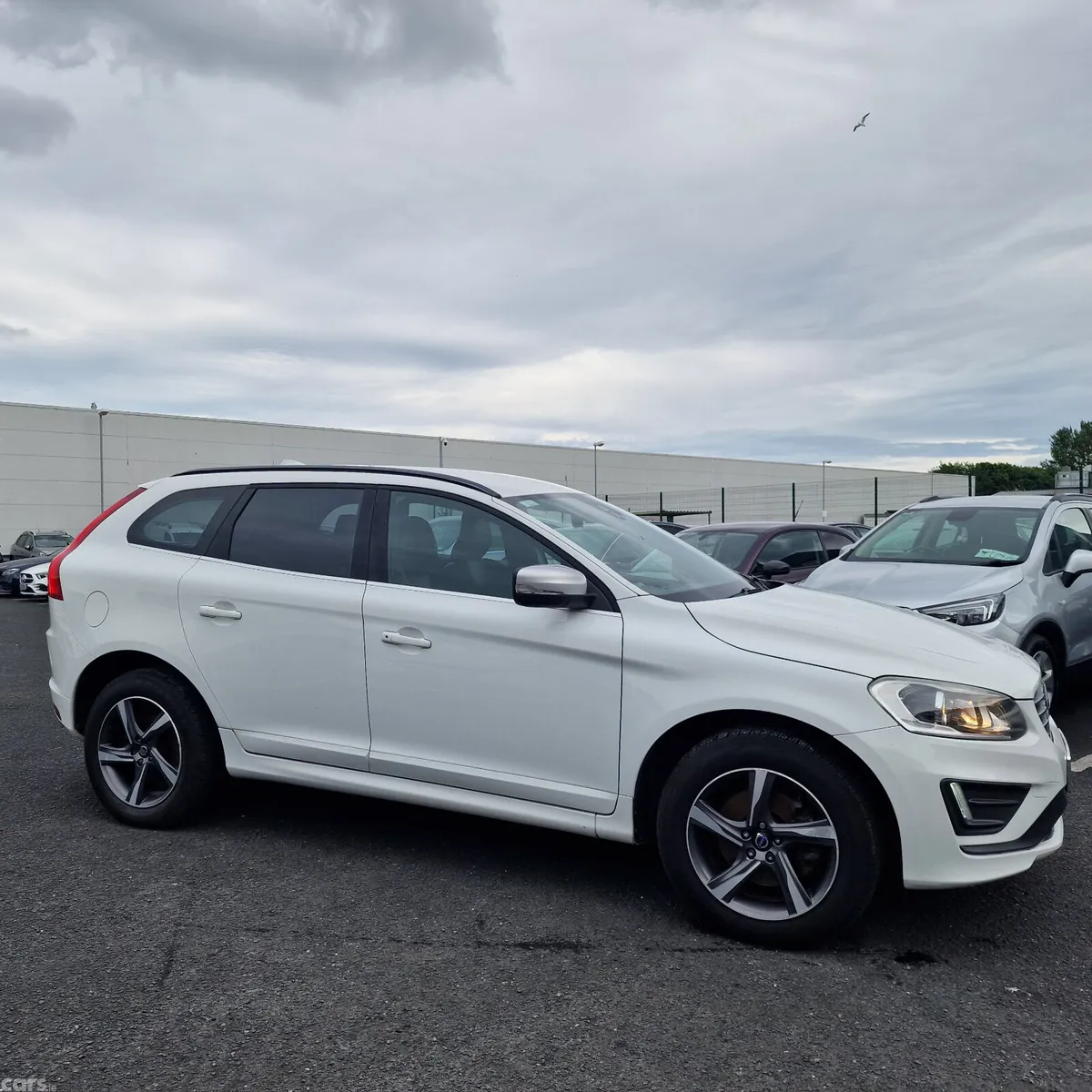 Volvo XC60 SUV, Diesel, 2015, White
