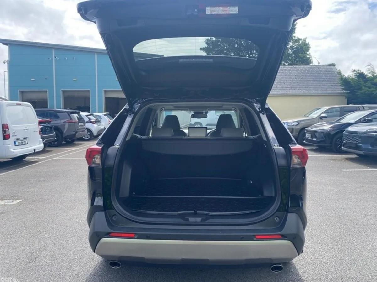 Toyota RAV4 SUV, Petrol Hybrid, 2024, Black