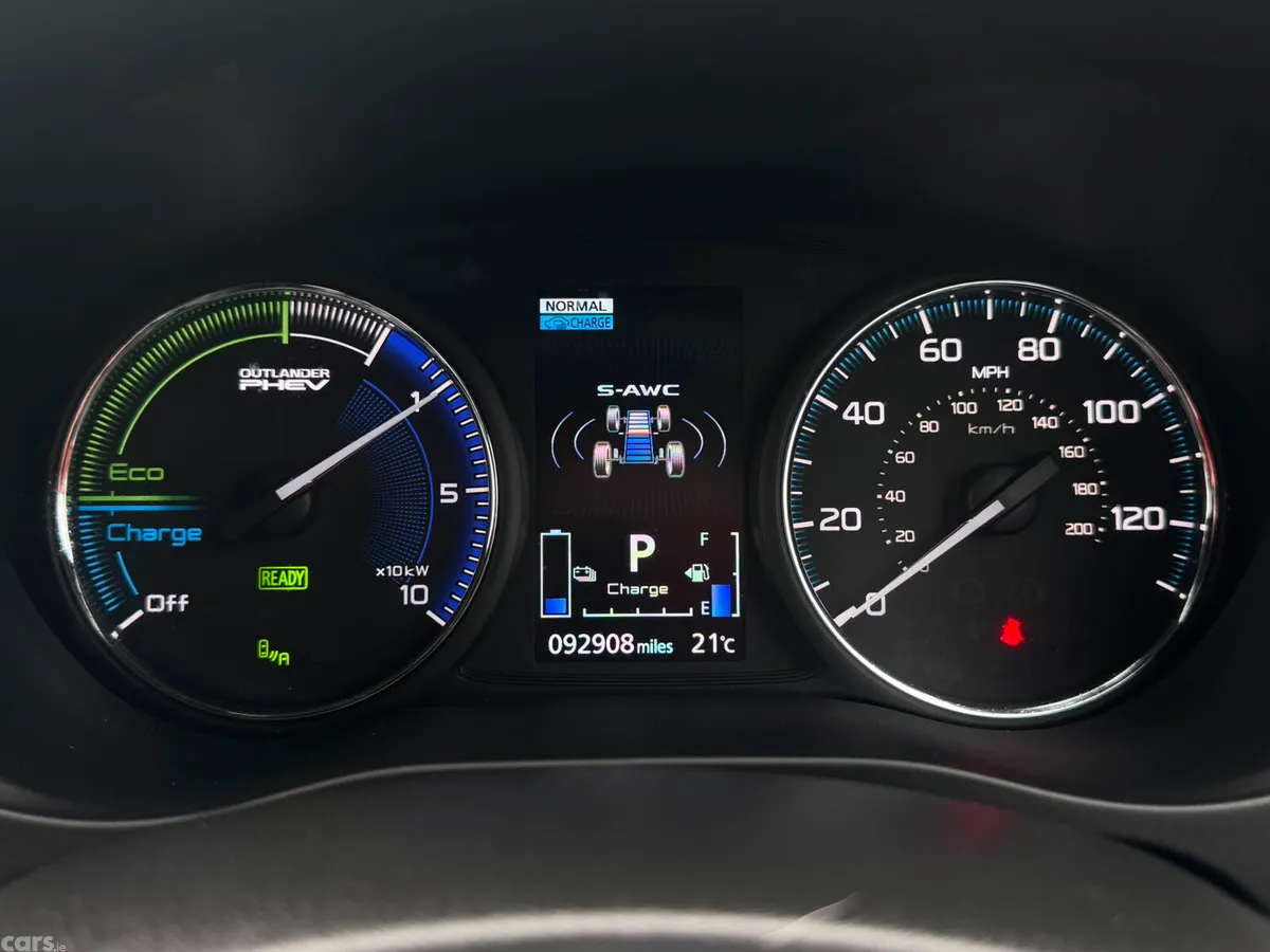 Mitsubishi Outlander SUV, Petrol Plug-in Hybrid, 2019, Black
