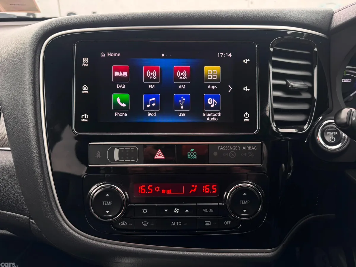 Mitsubishi Outlander SUV, Petrol Plug-in Hybrid, 2019, Black