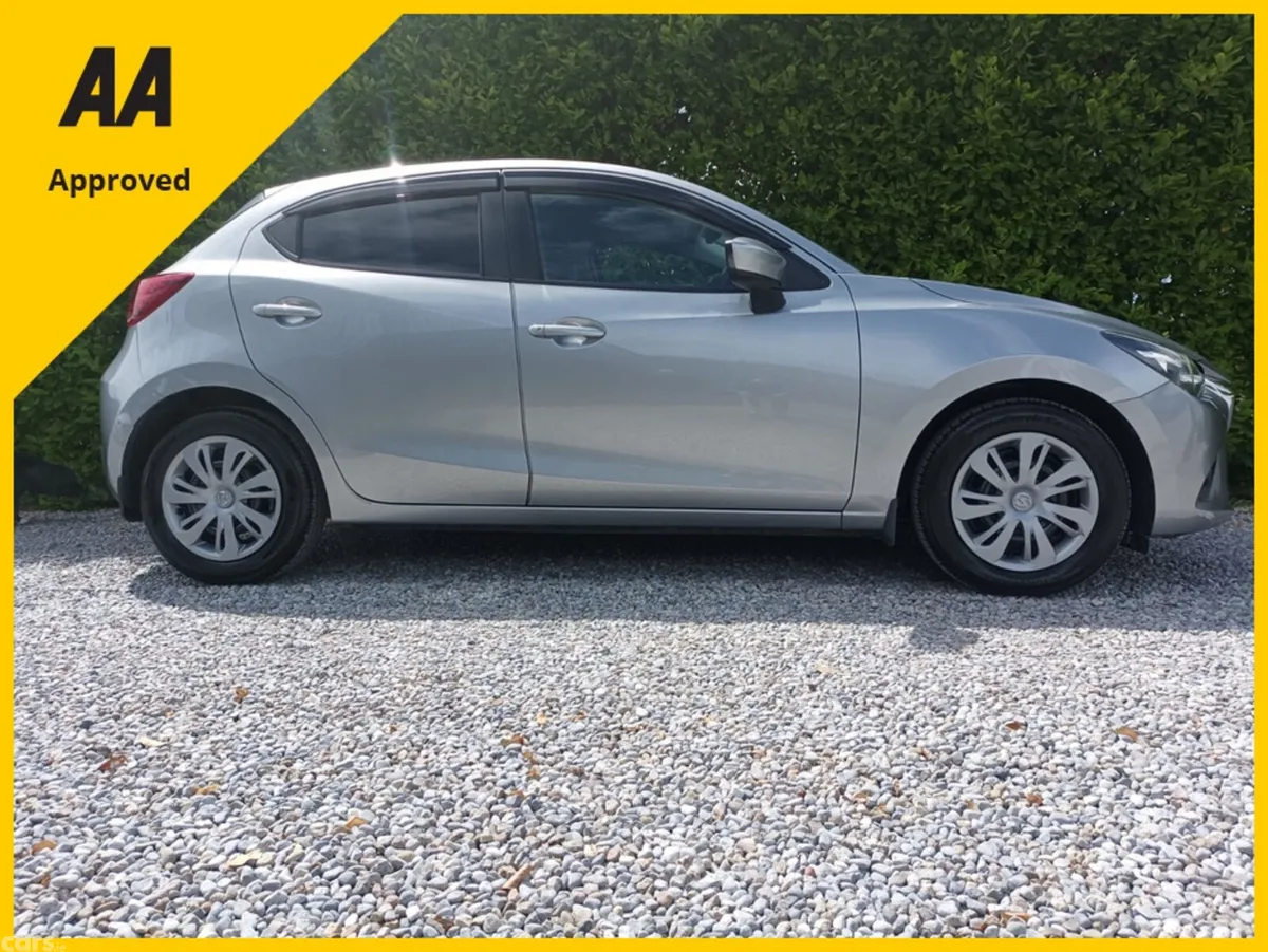 Mazda Mazda2 Hatchback, Petrol, 2015, Grey