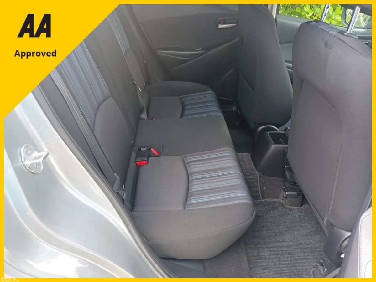 Mazda Mazda2 Hatchback, Petrol, 2015, Grey