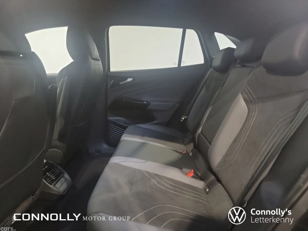 Volkswagen ID.4 SUV, Electric, 2026, Black