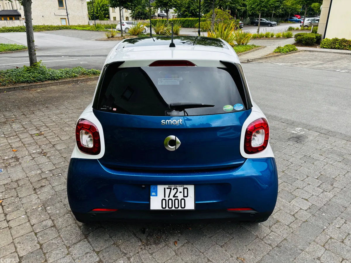 Smart Forfour Hatchback, Petrol, 2017, Blue