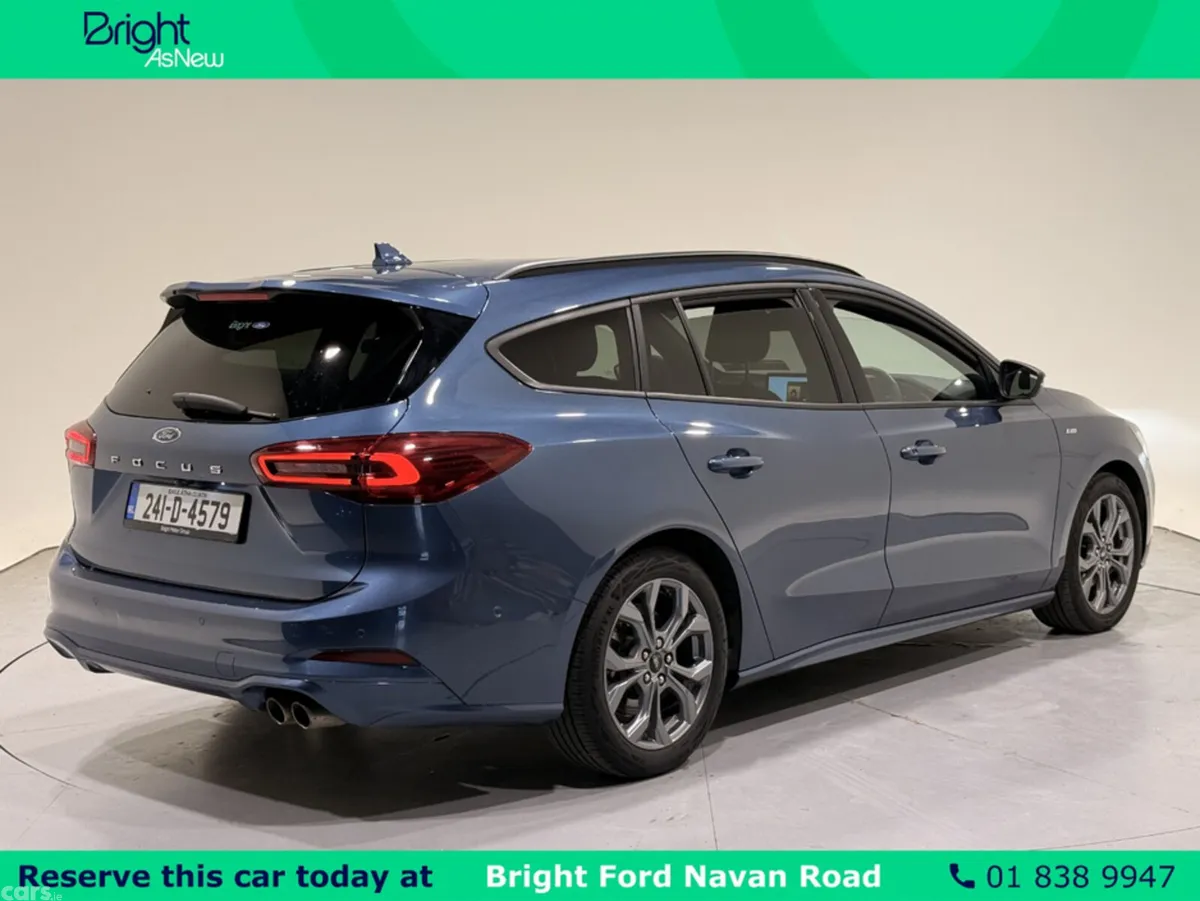 Ford Focus Estate, Petrol, 2024, Blue