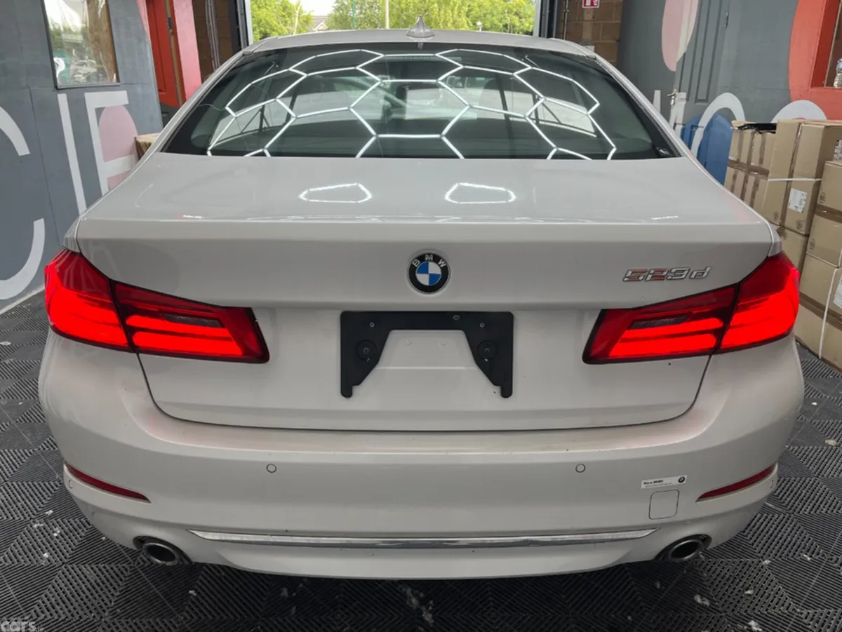 BMW 5-Series Saloon, Diesel, 2019, White
