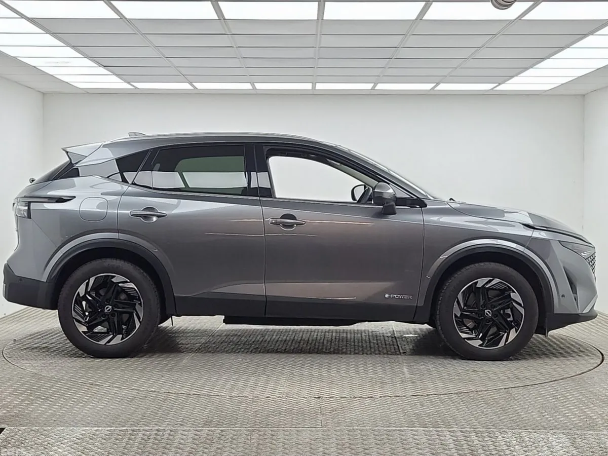 Nissan Qashqai MPV, Petrol Hybrid, 2026, Grey