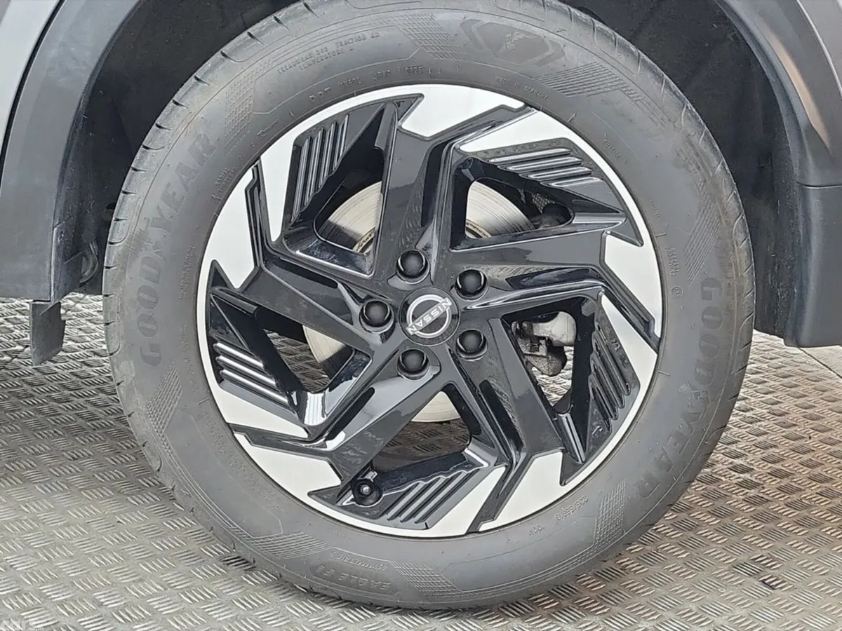 Nissan Qashqai MPV, Petrol Hybrid, 2026, Grey