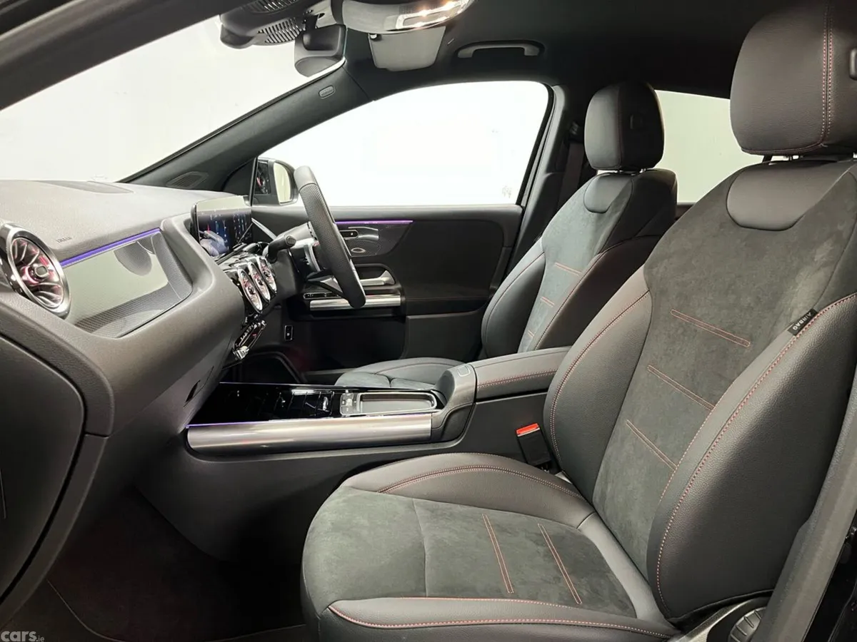 Mercedes-Benz GLA SUV, Petrol Hybrid, 2026, Black