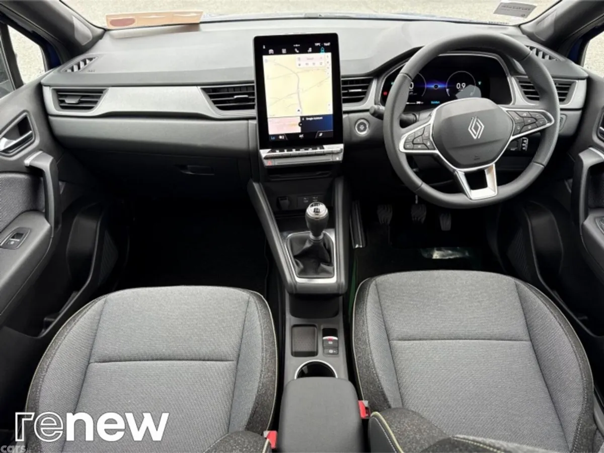 Renault Captur Hatchback, Petrol, 2026, Blue