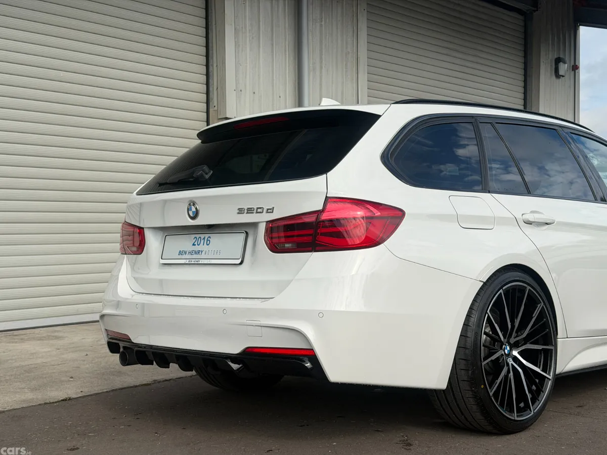 BMW 3-Series Estate, Diesel, 2016, White