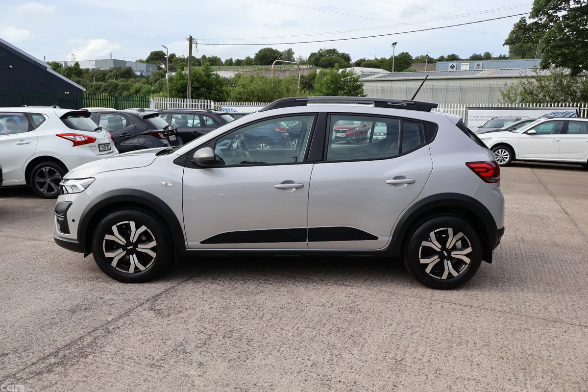 Dacia Sandero Stepway Hatchback, Petrol, 2023, Grey