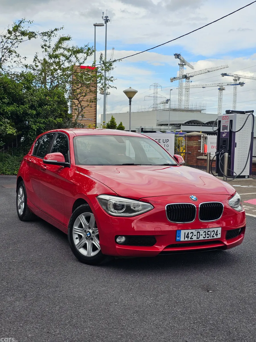 BMW 1-Series Hatchback, Petrol, 2014, Red