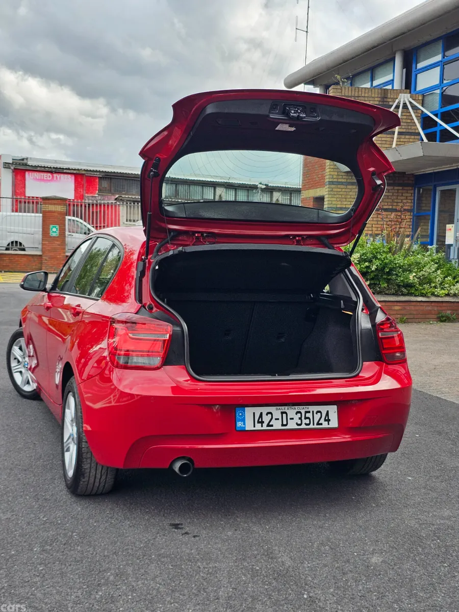 BMW 1-Series Hatchback, Petrol, 2014, Red