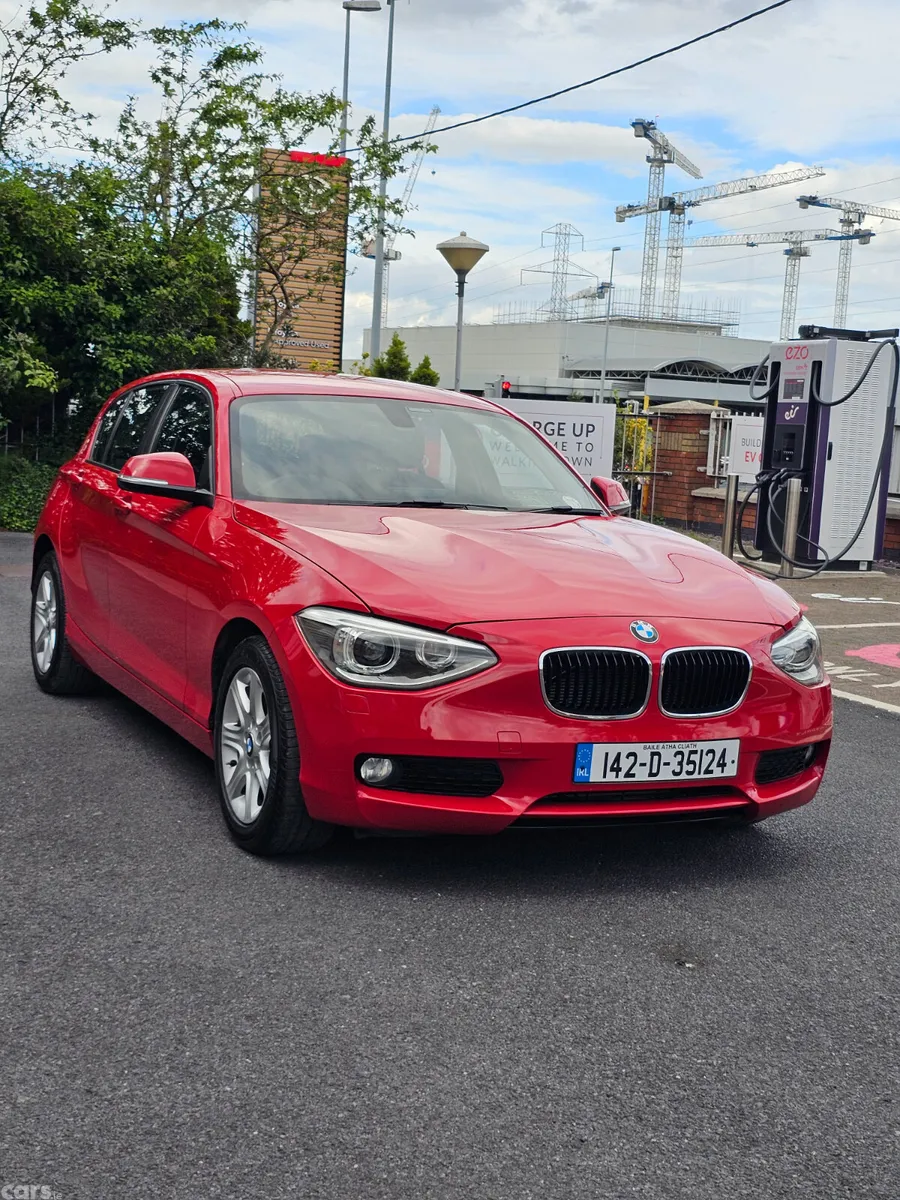 BMW 1-Series Hatchback, Petrol, 2014, Red
