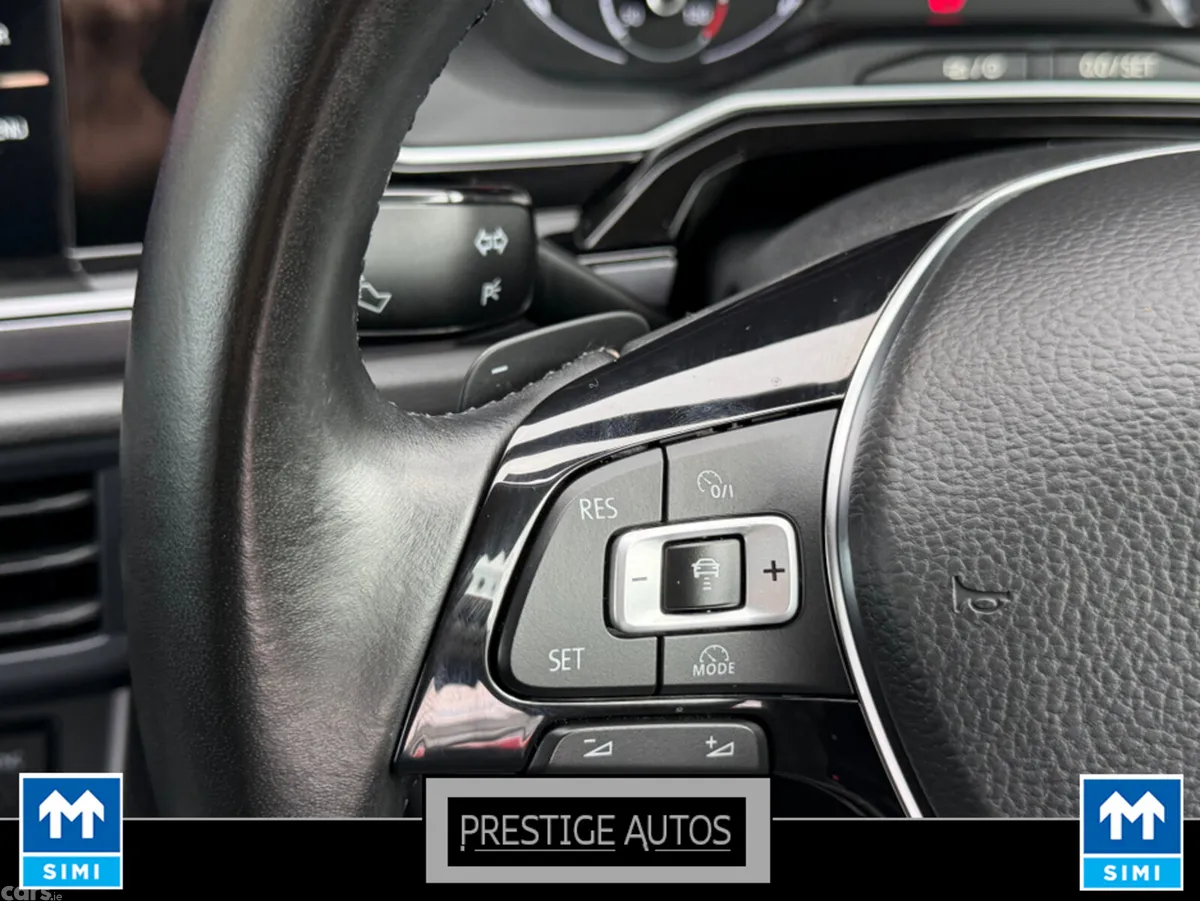 Volkswagen Polo Hatchback, Petrol, 2018, Red