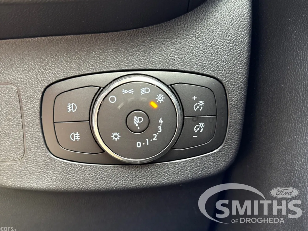 Ford Puma MPV, Petrol Hybrid, 2023, Grey