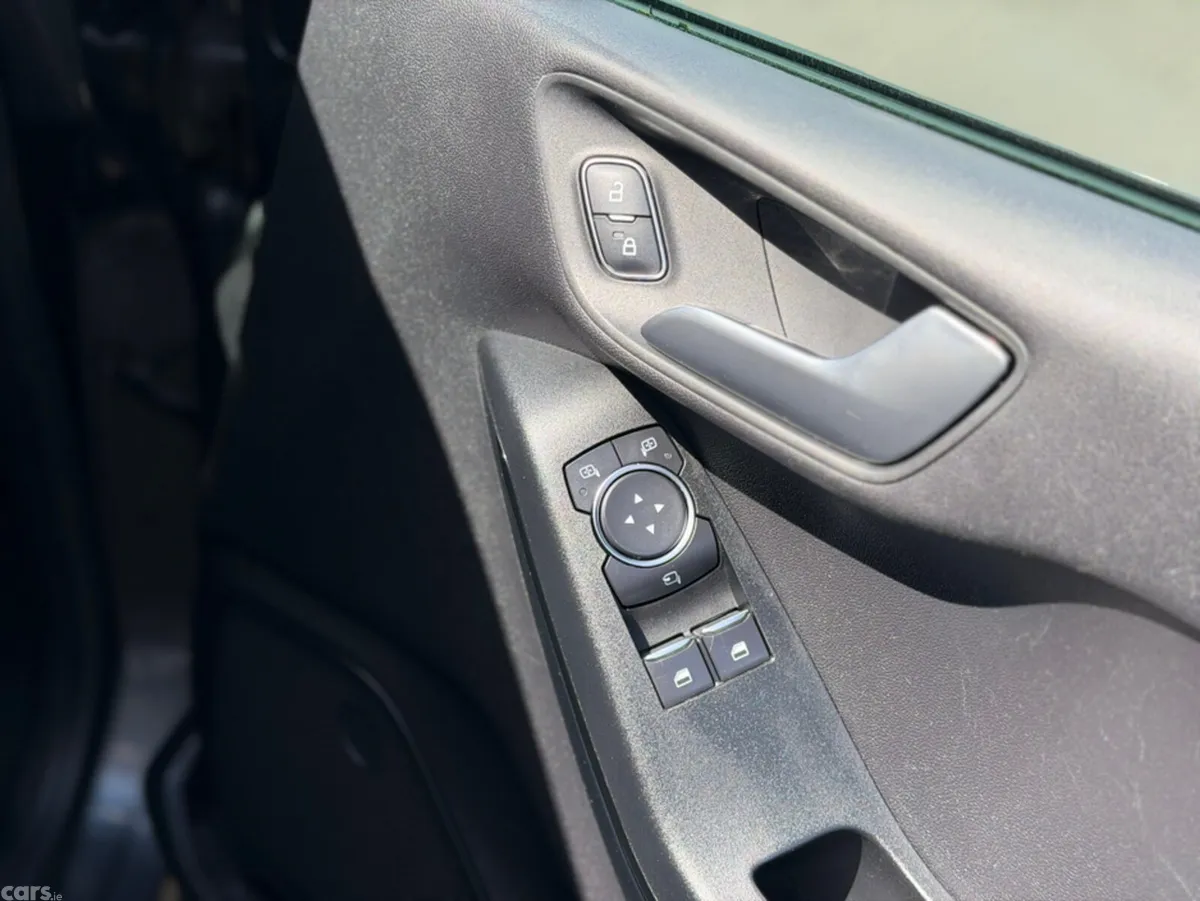 Ford Fiesta Hatchback, Petrol, 2019, Grey