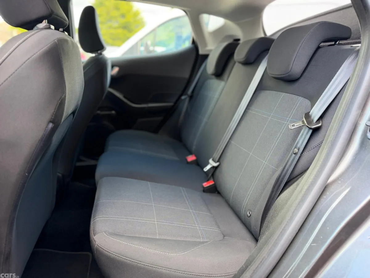 Ford Fiesta Hatchback, Petrol, 2019, Grey