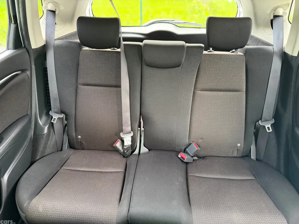 Honda Fit Hatchback, Petrol Hybrid, 2015, White