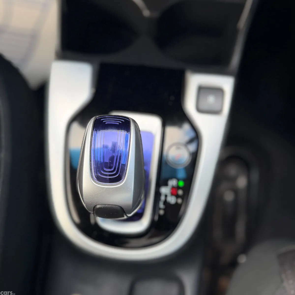 Honda Fit Hatchback, Petrol Hybrid, 2015, White