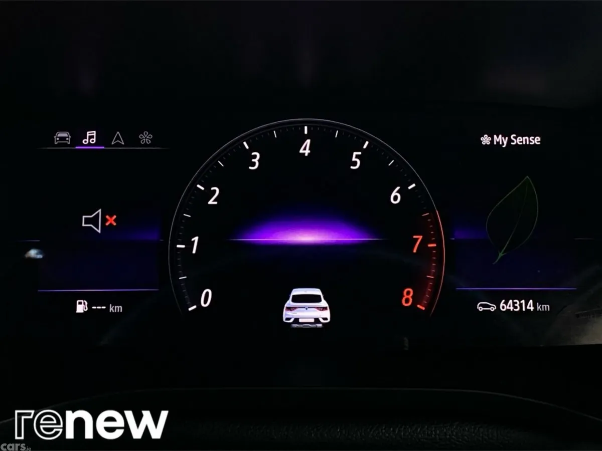 Renault Arkana Hatchback, Petrol, 2023, Red