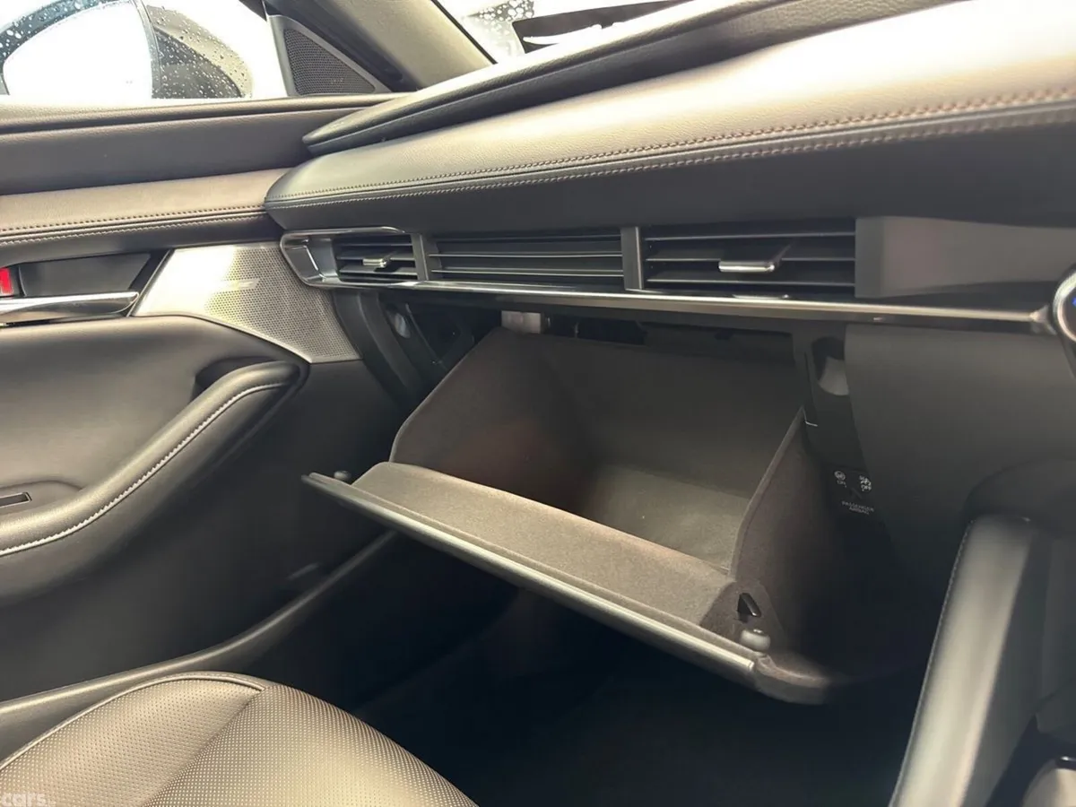 Mazda Mazda3 Hatchback, Petrol, 2026, Black