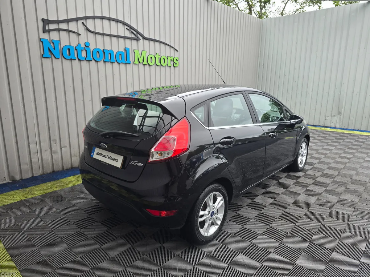 Ford Fiesta Hatchback, Petrol, 2016, Black