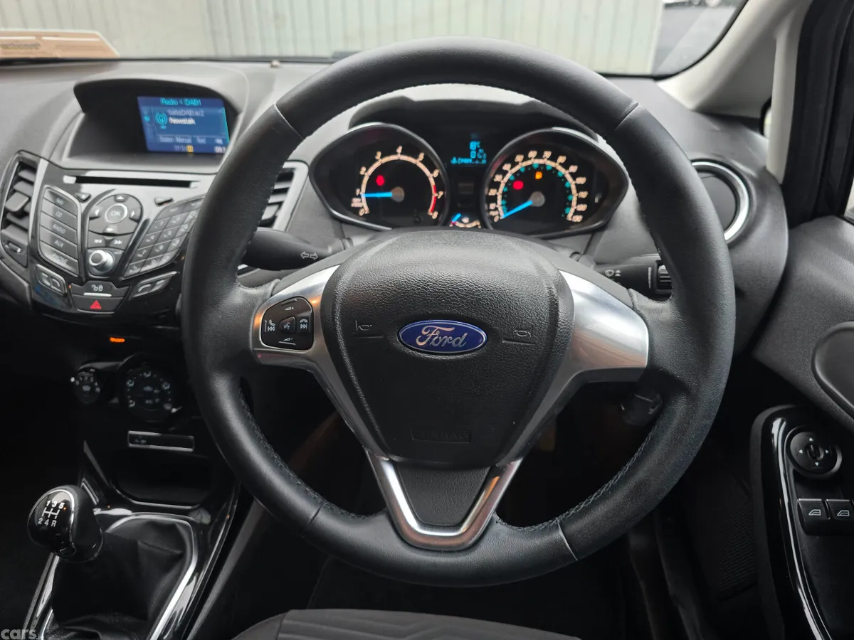Ford Fiesta Hatchback, Petrol, 2016, Black