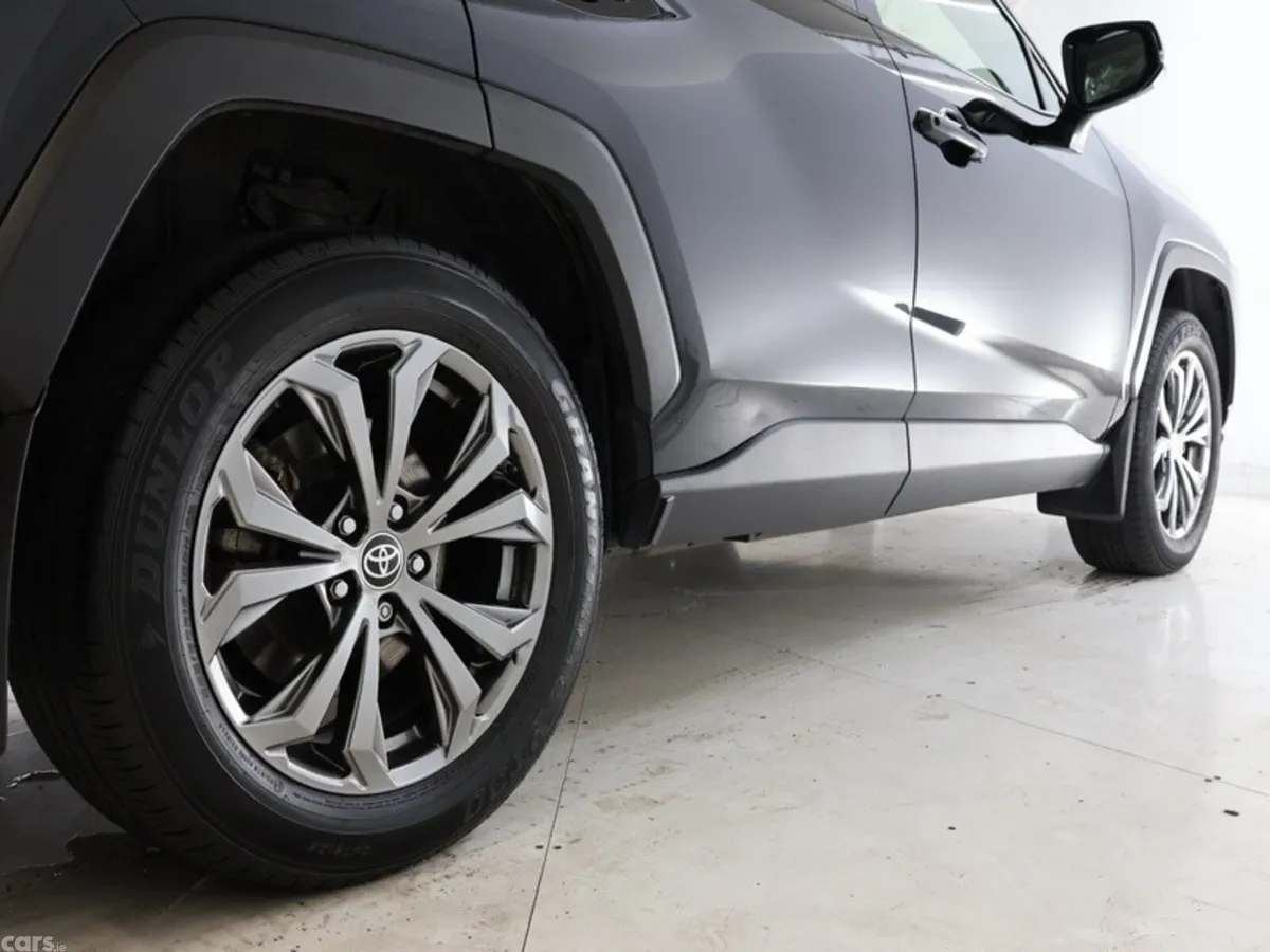 Toyota RAV4 SUV, Petrol Hybrid, 2023, Black