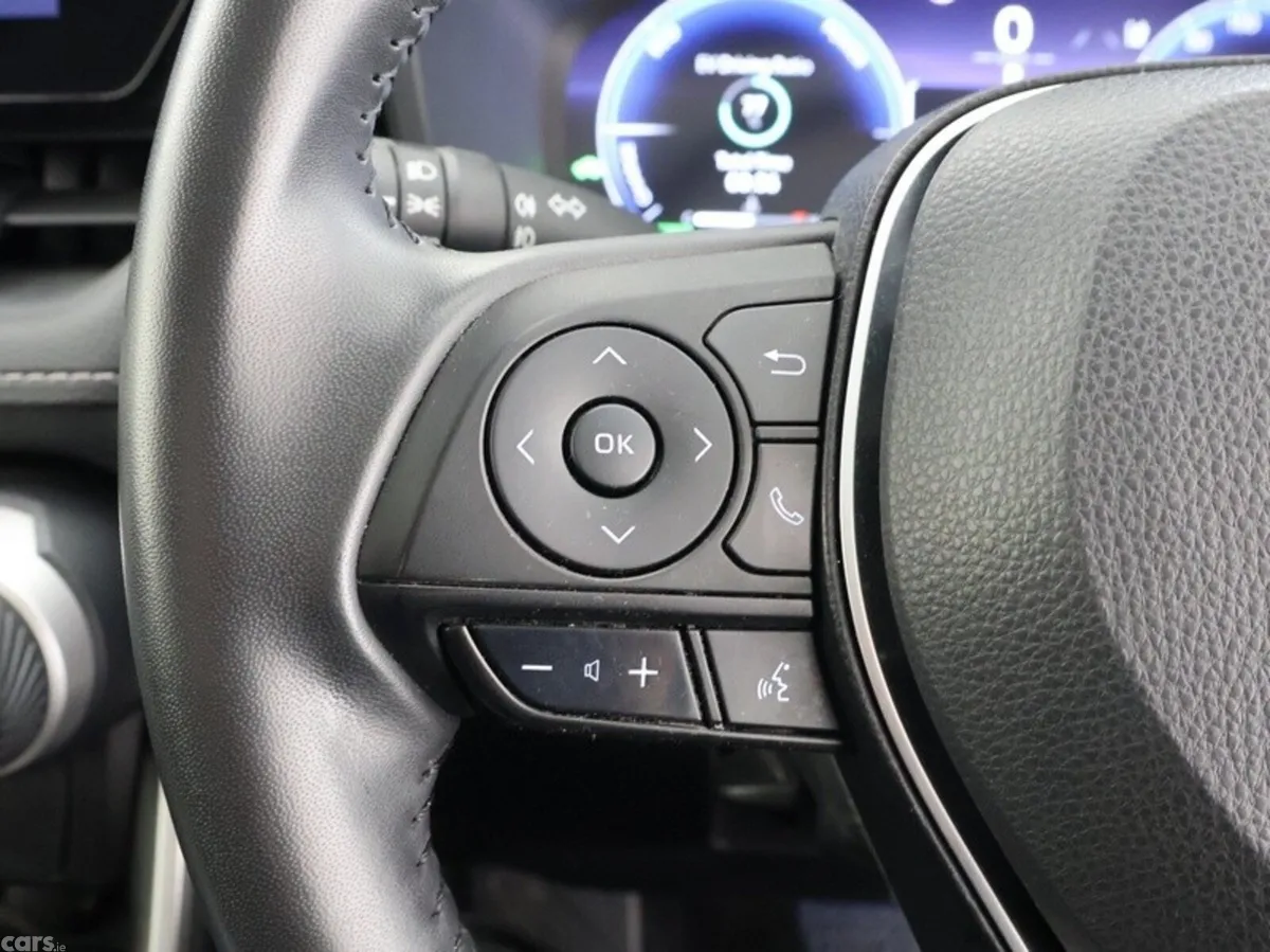 Toyota RAV4 SUV, Petrol Hybrid, 2023, Black