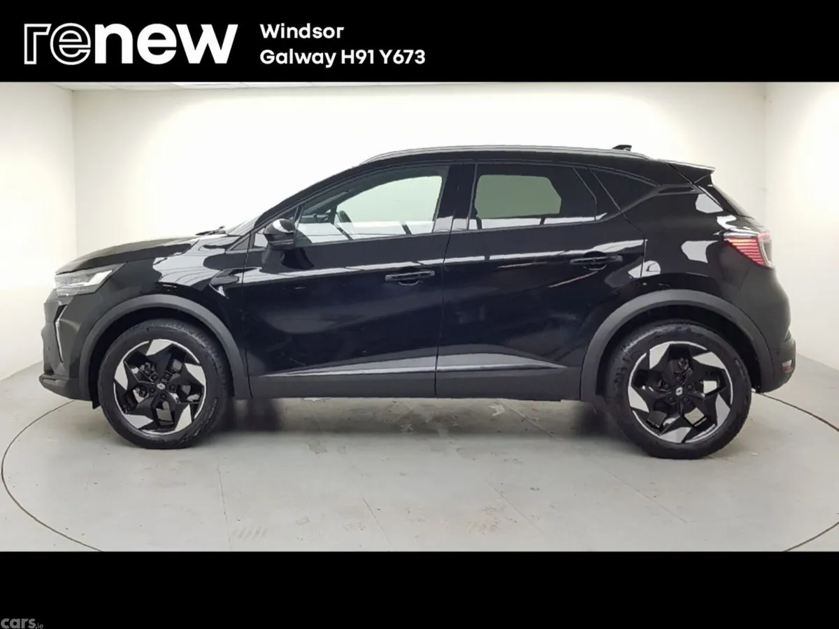 Renault Captur Hatchback, Petrol, 2025, Black