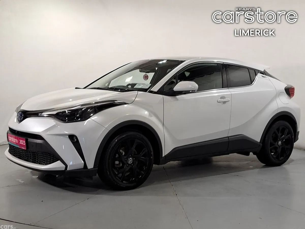 Toyota C-HR SUV, Petrol Hybrid, 2023, White