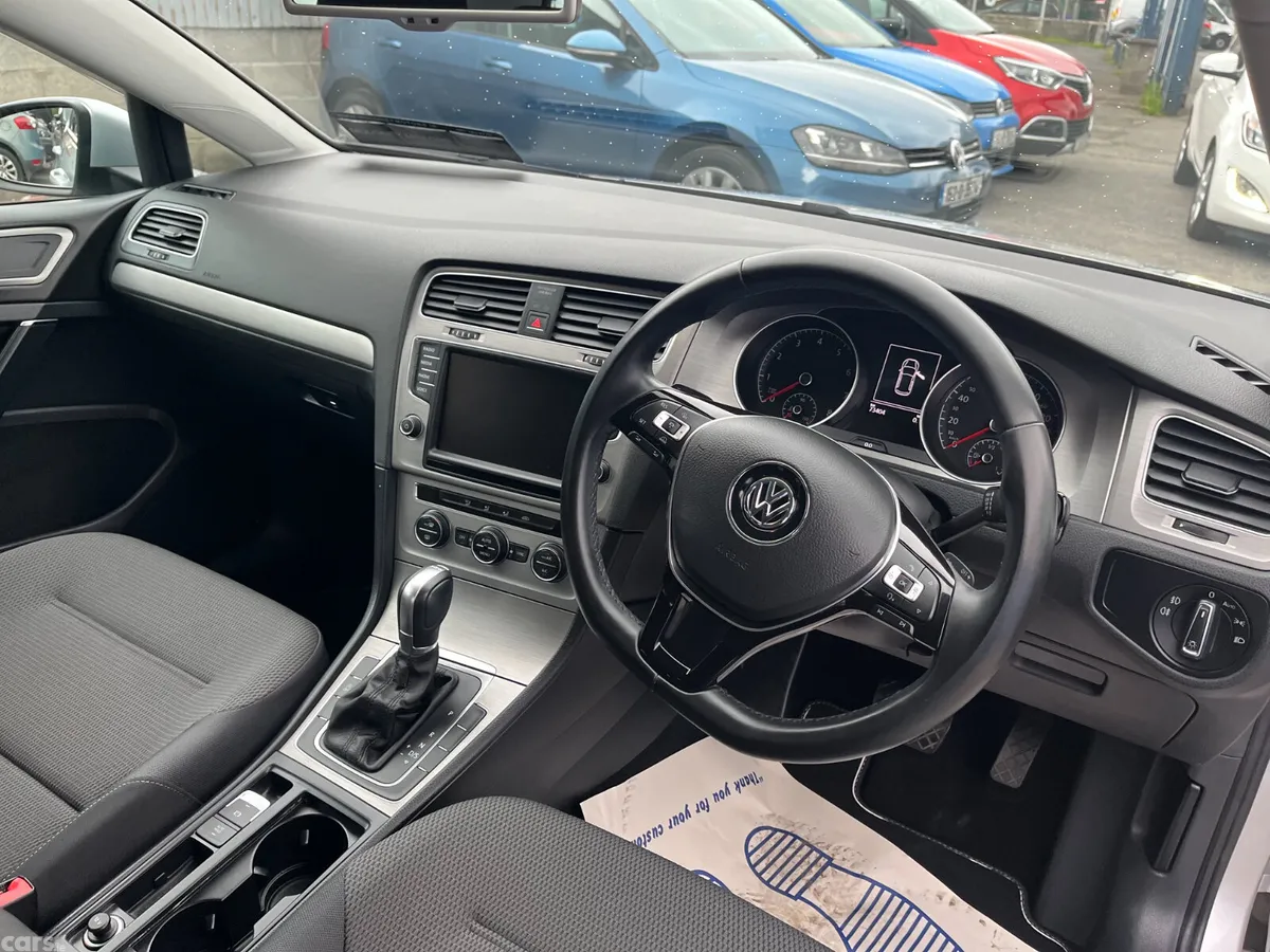 Volkswagen Golf Hatchback, Petrol, 2015, Silver