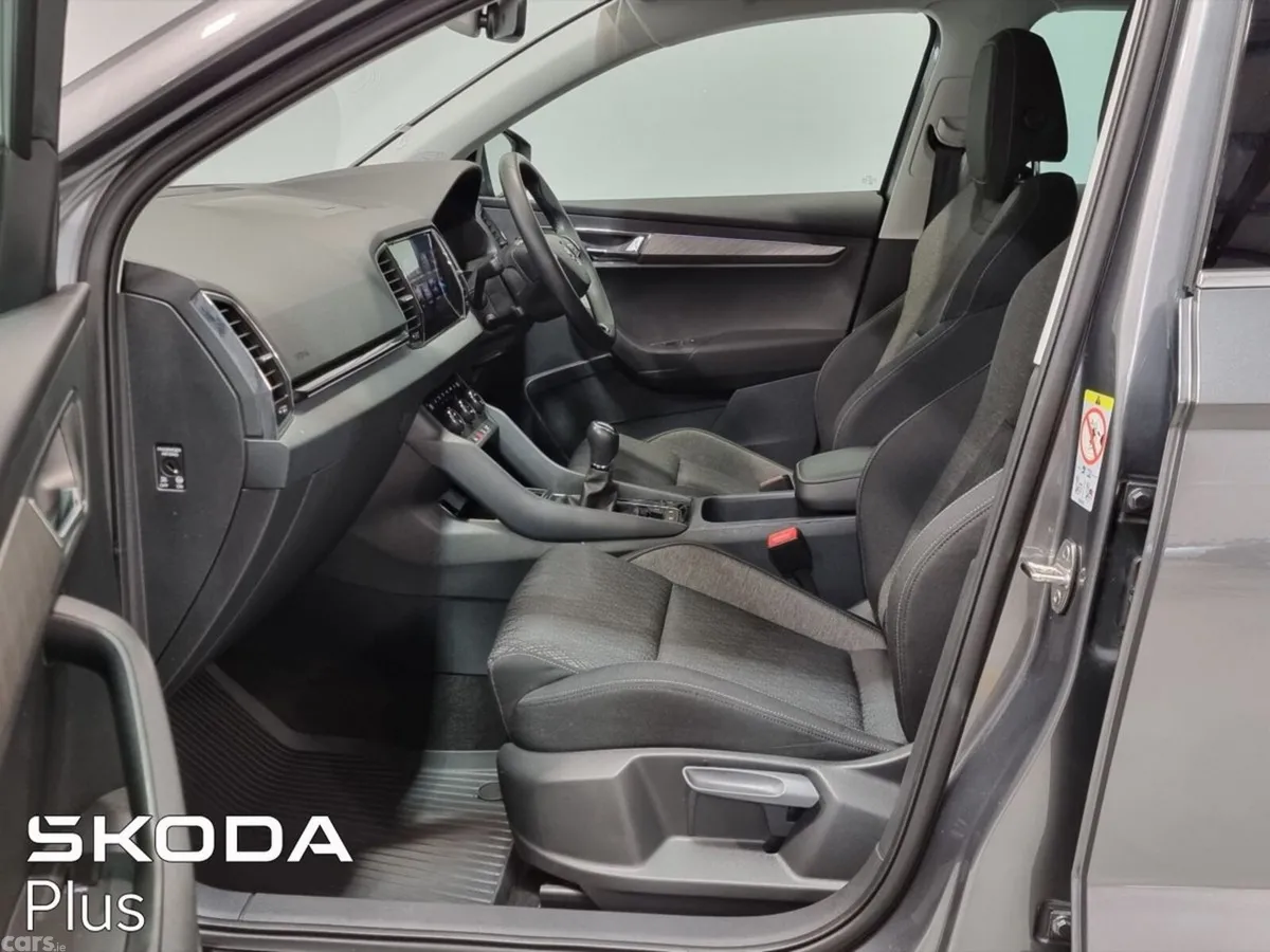 Skoda Karoq SUV, Diesel, 2024, Grey