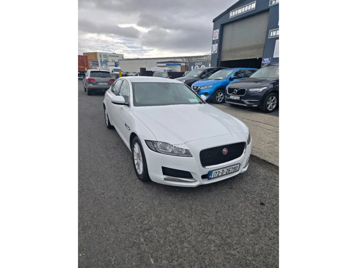 Jaguar XF Saloon, Diesel, 2017, White
