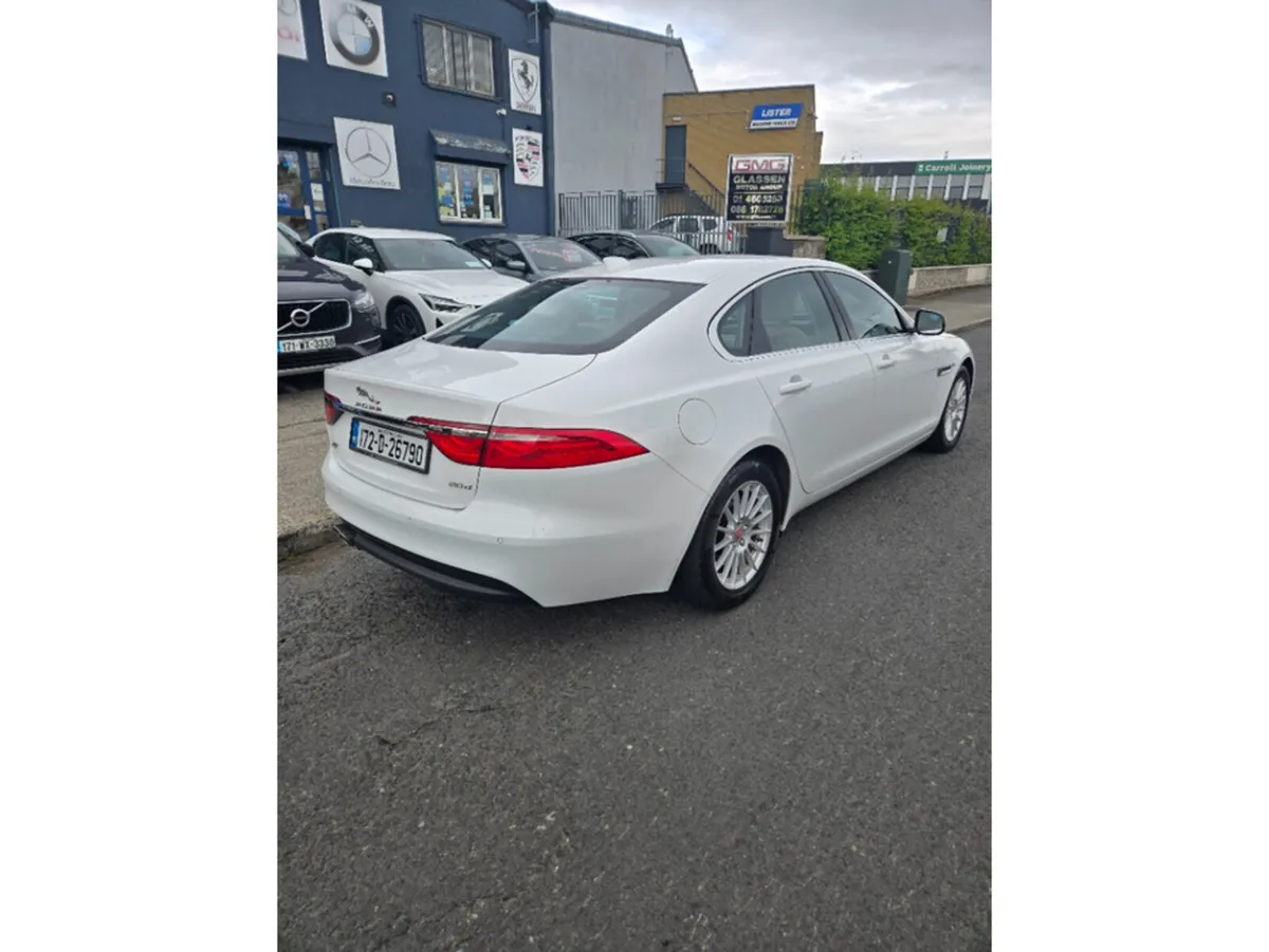Jaguar XF Saloon, Diesel, 2017, White