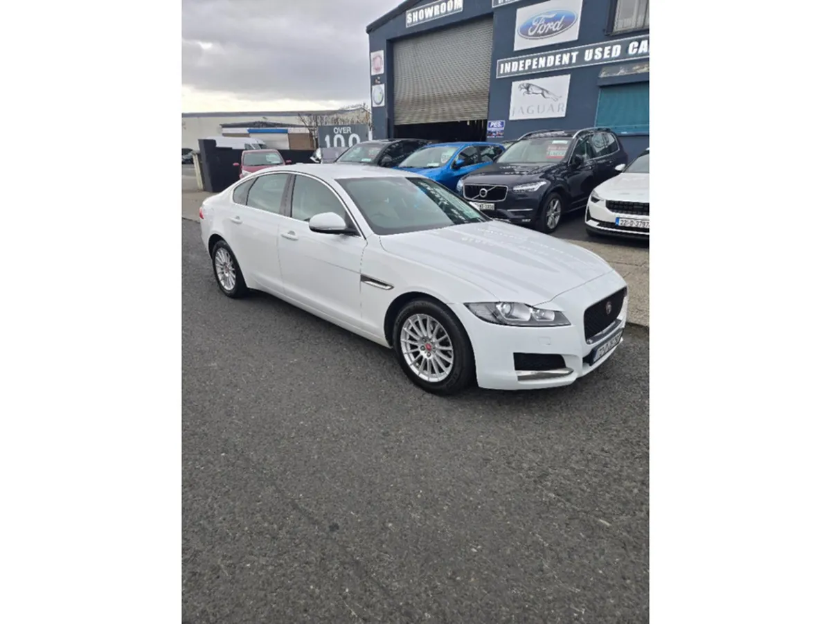 Jaguar XF Saloon, Diesel, 2017, White
