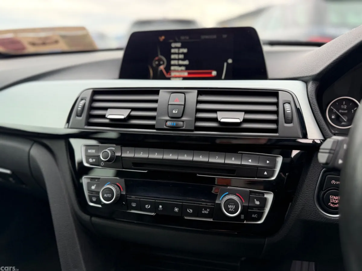 BMW 3-Series Saloon, Diesel, 2017, Blue