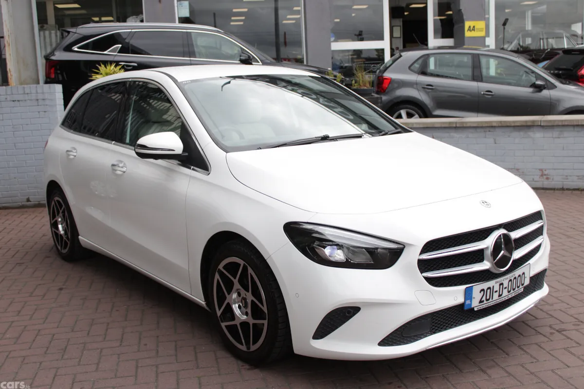 Mercedes-Benz B-Class Estate, Petrol, 2020, White