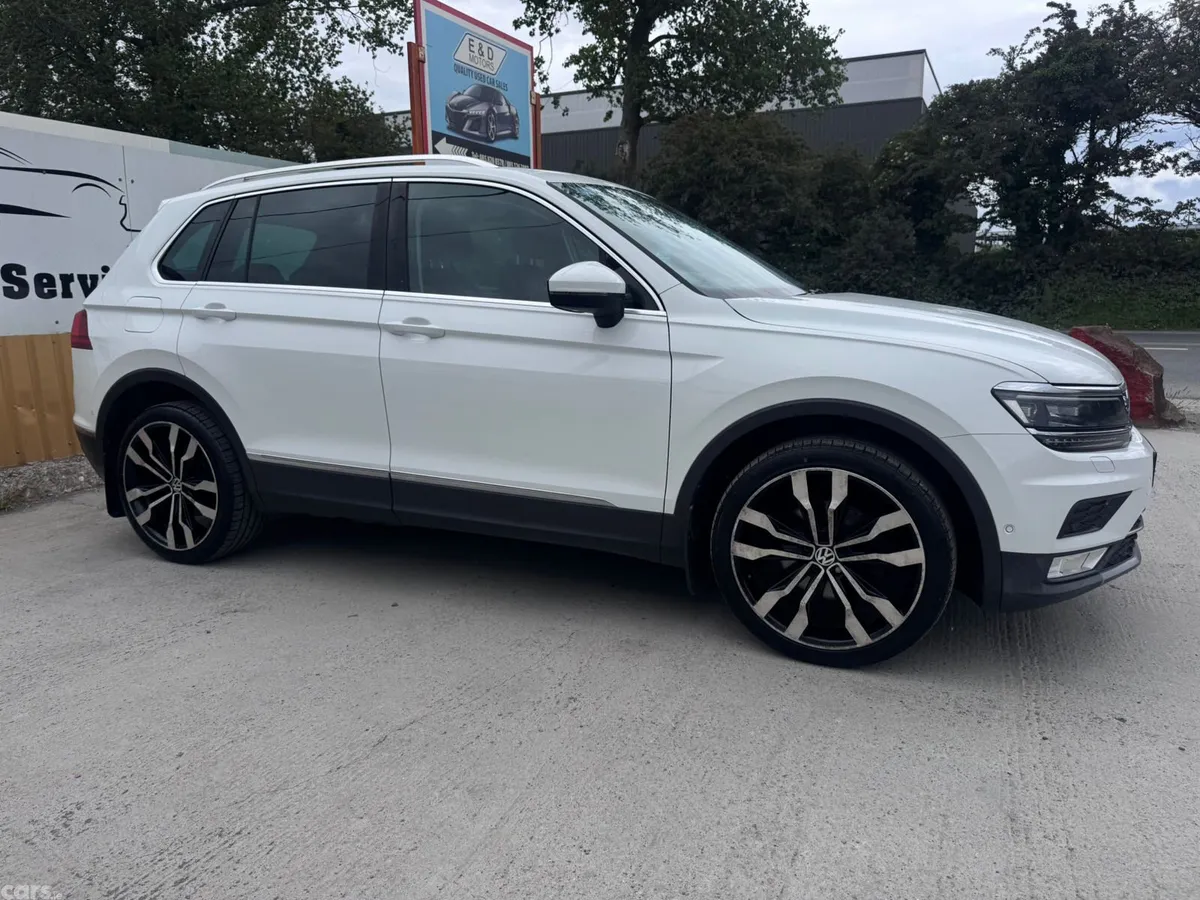 Volkswagen Tiguan SUV, Diesel, 2017, White