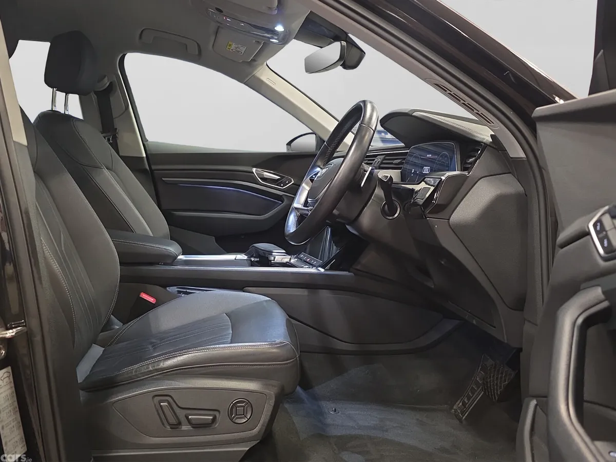 Audi Q8 e-tron SUV, Electric, 2023, Black